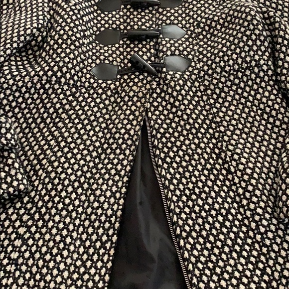 Jacket - Picture 5 of 8